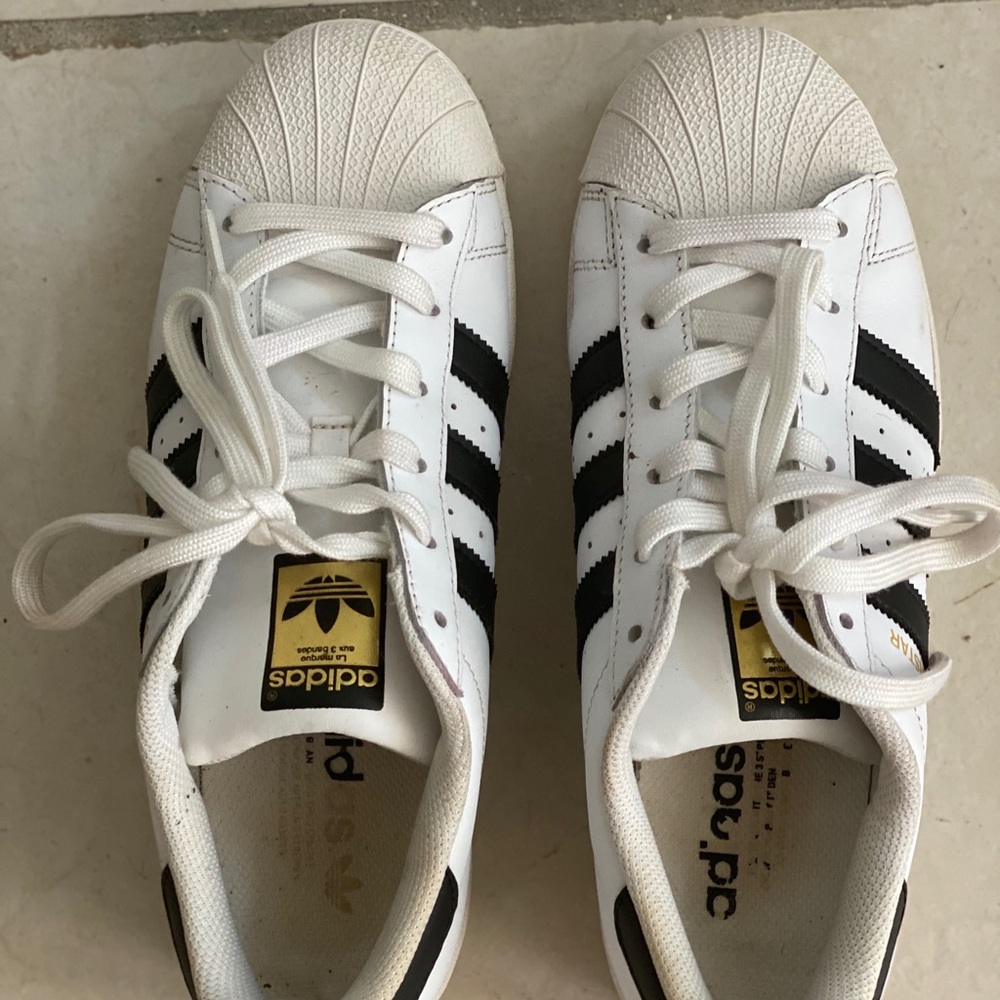 Adidas Superstar